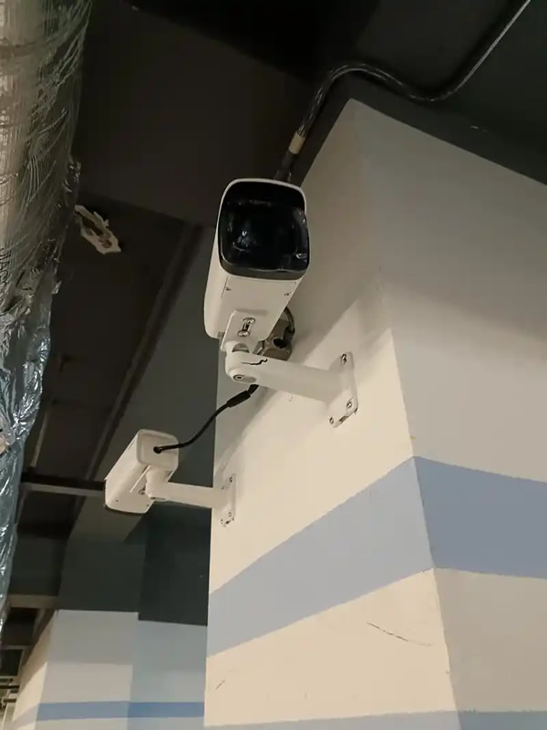 安装监控摄像头价格 监控摄像头安装收费 安装监控摄像头价格 监控摄像头安装收费